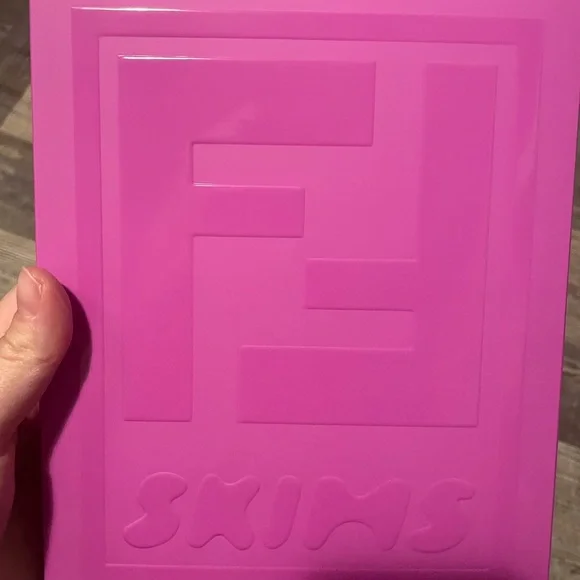 Fendi X Skims Bodysuit high neck California medium - Picture 4 of 5